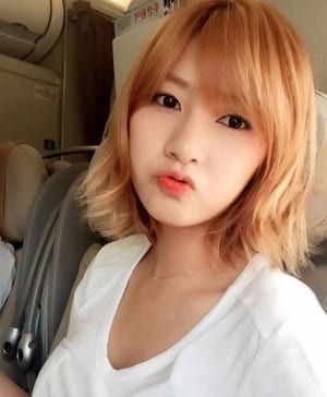 Who rocks orange hair? (Kpop female edition) (Updated!)