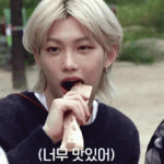 felix-churro-stray-kids.gif