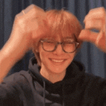 stray-kids-skz (2).gif