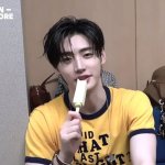 4c2927053563818336ef7cdd846a52a8.jpg 4c2927053563818336ef7cdd846a52a8.jpg