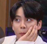 Pin by ash 🎀 on lmaooo | Funny kpop memes, Shocked face ...