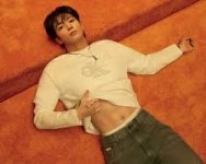 jungkook.jpg