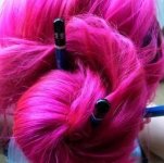 hot.pink.hair.jpg