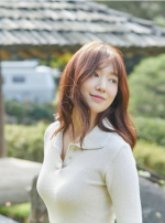 Jieun - Photoshoot #2.png