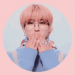 Han Jisung heart bite.gif