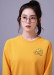 2i5lz1-l-610x610-sweater-irene-red+velvet-kpop+idol-kpop-yellow+sweater.jpg