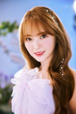 kep1er-japan-fan-meting-fairy-fantasia-individual-photos-v0-rzb8j1f8ckwb1.jpg