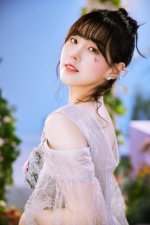 kep1er-japan-fan-meting-fairy-fantasia-individual-photos-v0-5chy3af8ckwb1.jpg