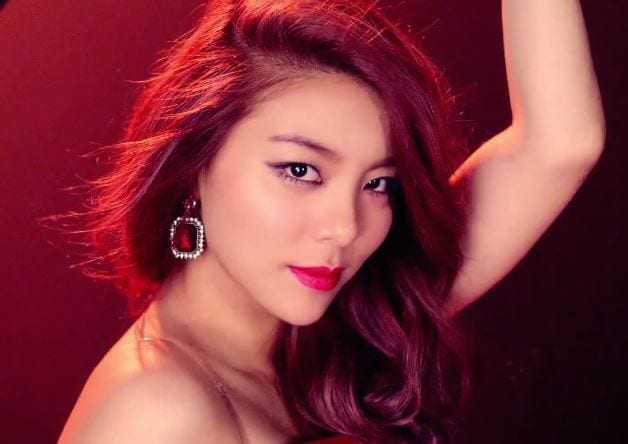 Ailee red hair