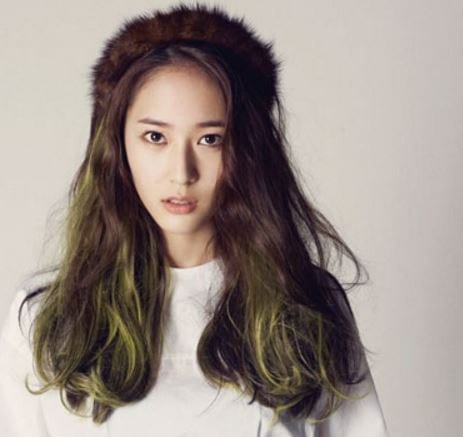 Krystal with green hair