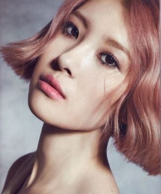 Sunmi pink hair