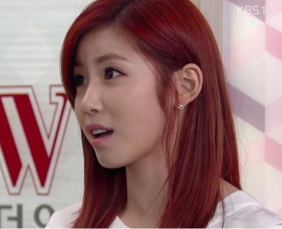 Hyosung red hair