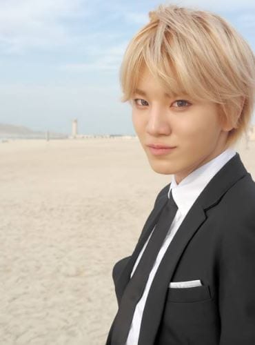 Sungjong blonde hair