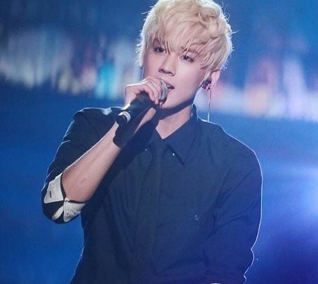 Chunji blonde hair