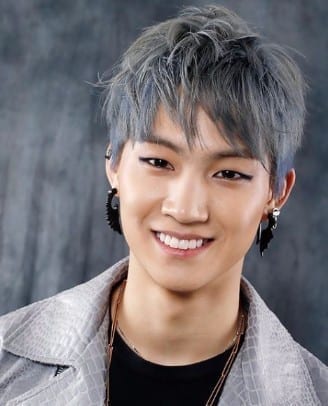 JB with grey hair