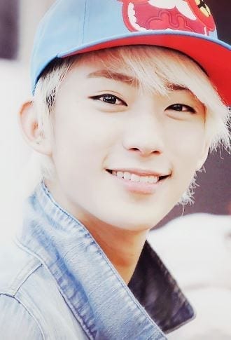 Gongchan blonde hair