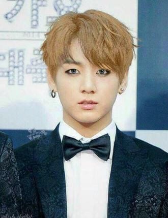 Jungkook blonde hair