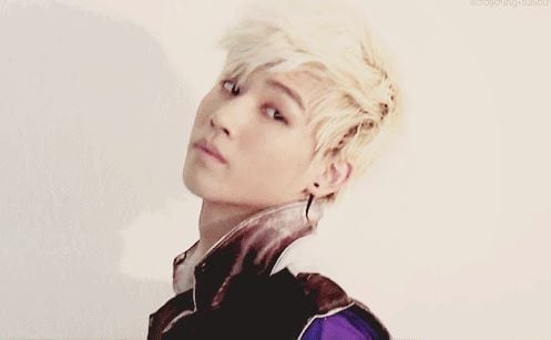 GOT7 JB blonde hair