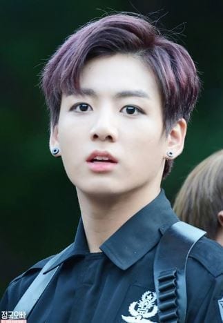 Who rocks purple hair? (Kpop male edition) (Updated!)