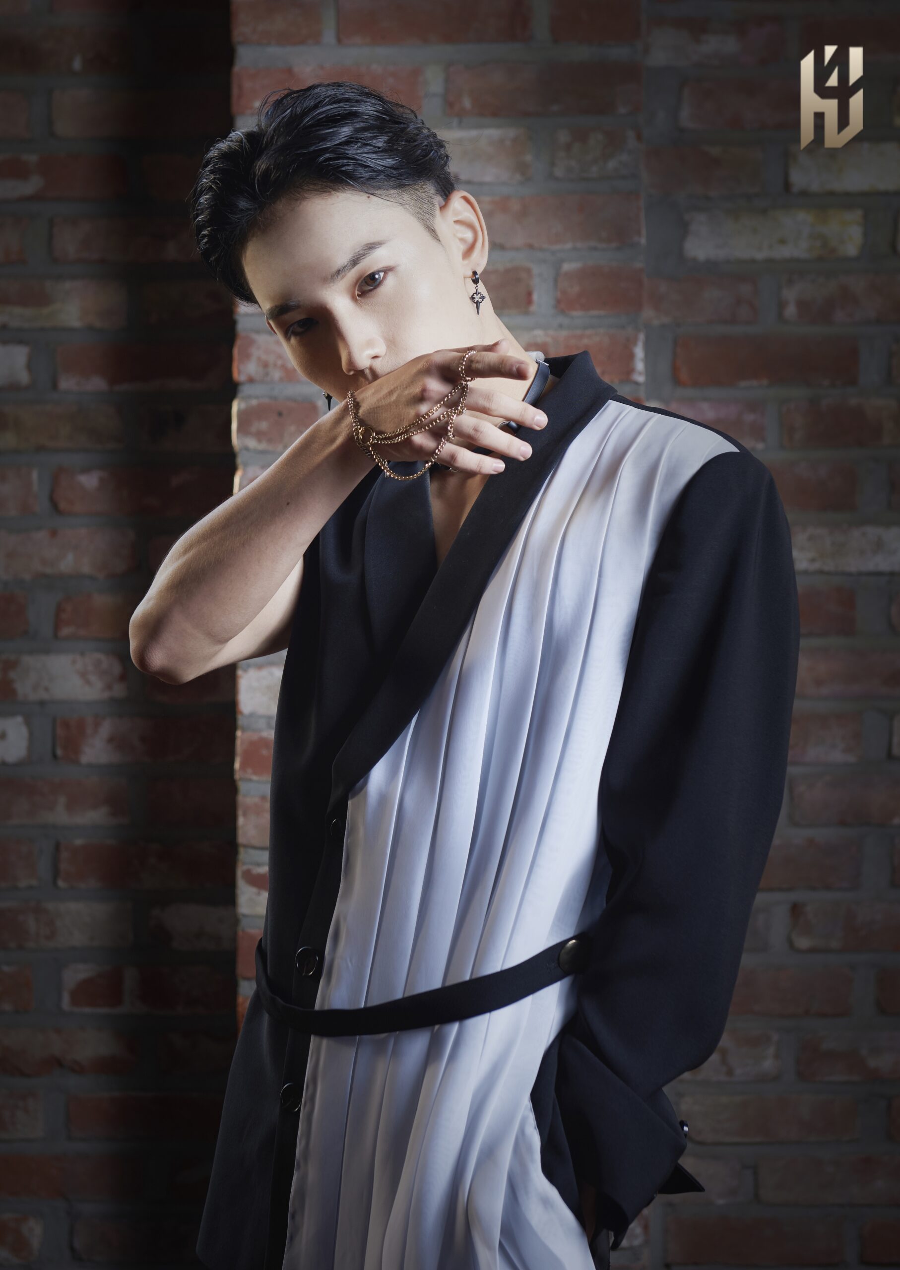 Kpop boy group 14U member B.S