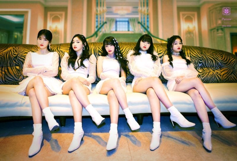 Busters β members are Jisoo, Chaeyeon, Takara, Jieun, Yeseo, and Minji.