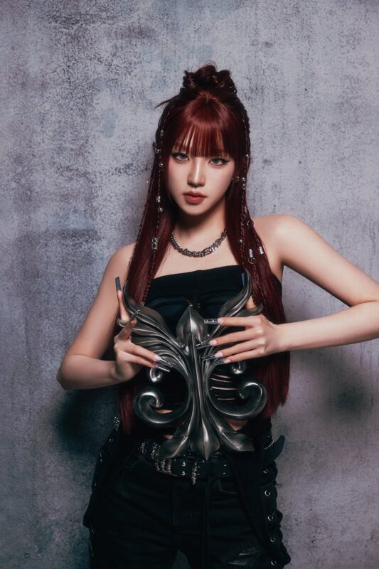 YUQI i-dle Crow We made Concept Image