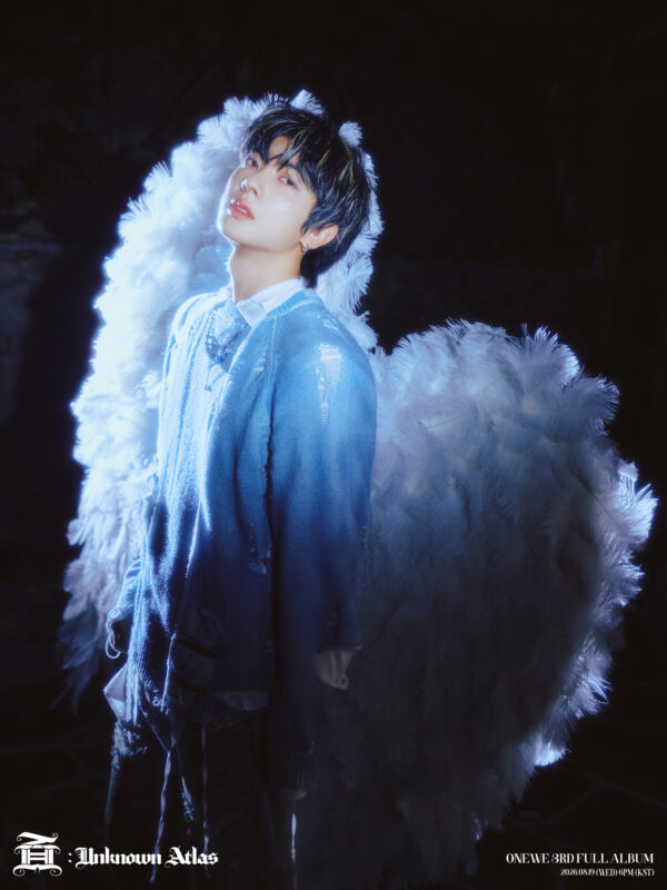 KANGHYUN ONEWE 面 : Unknown Atlas Concept Photo 1