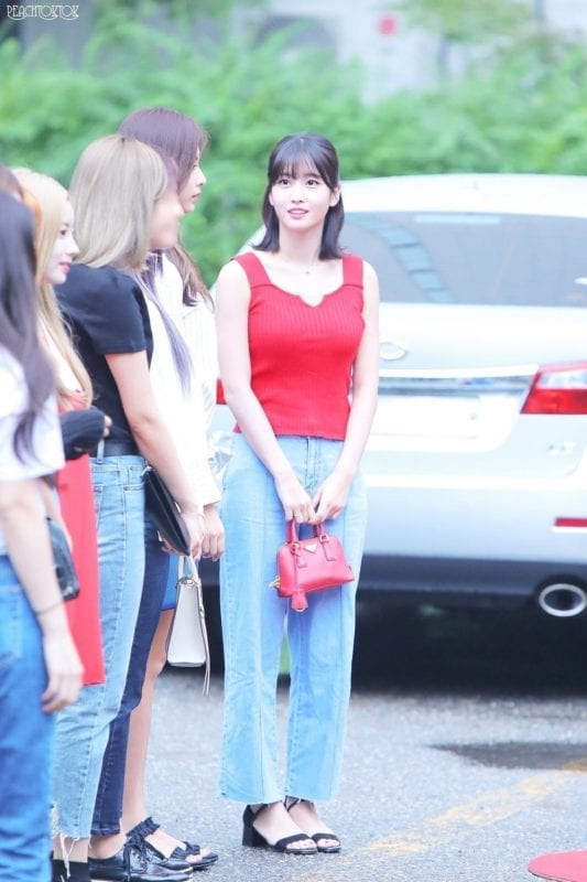 Momo TWICE who wore it better