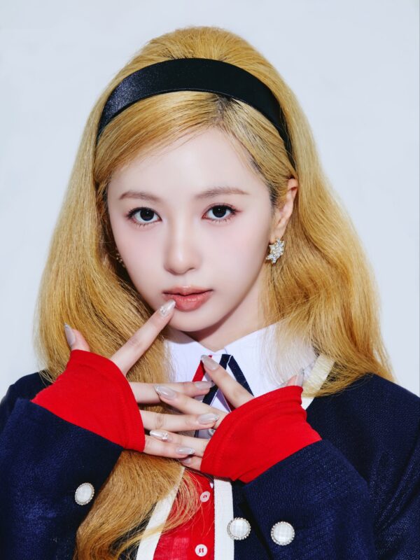 HUH JIWON The Calling Concept Photo 1