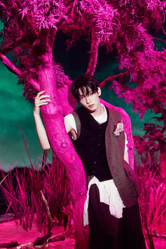 SOOBIN TXT 7TH YEAR: A Moment of Stillness in the Thorns : ANXIETY Concept Photo