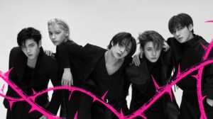 TXT 7TH YEAR: A Moment of Stillness in the Thorns : THORN Concept Photo