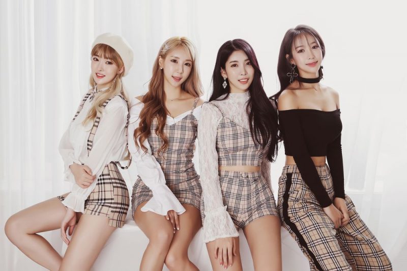 ICIA members are Nayoon, Vandi, and Youmin.
