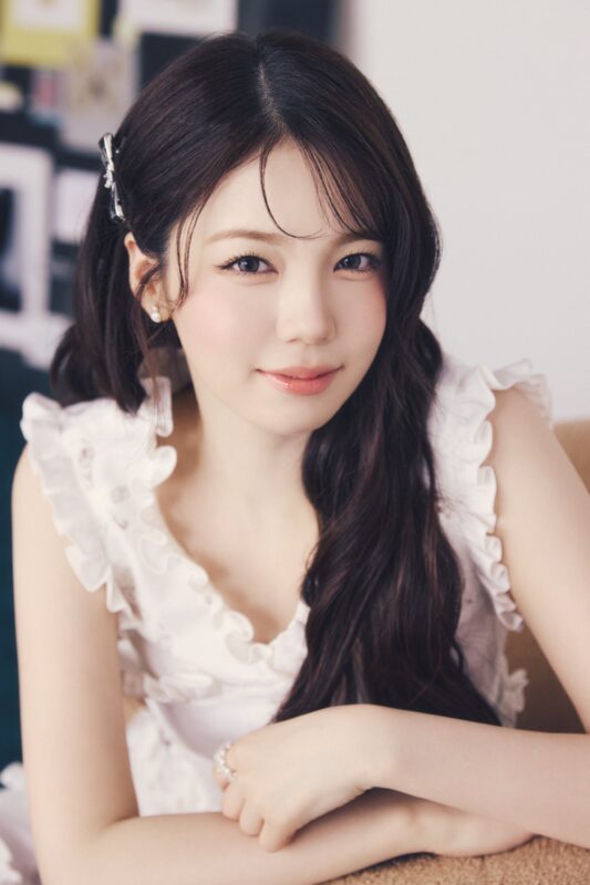 AYAKA NiziU Portfolio Concept Photo 2