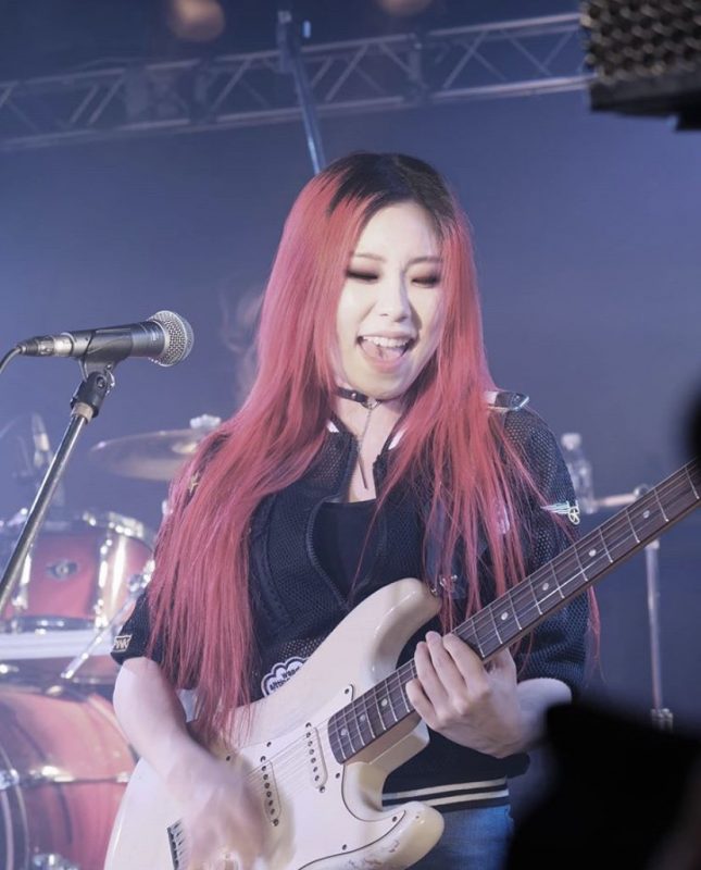 Poll: Who is the most beautiful (Female) guitarist in Korea? (Updated ...