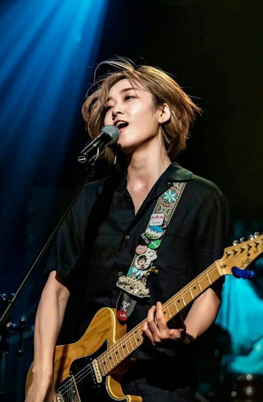 Poll: Who the most beautiful guitarist in Korea? (Updated!)