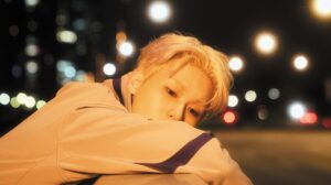BIG Naughty Bye Bye Concept Photo