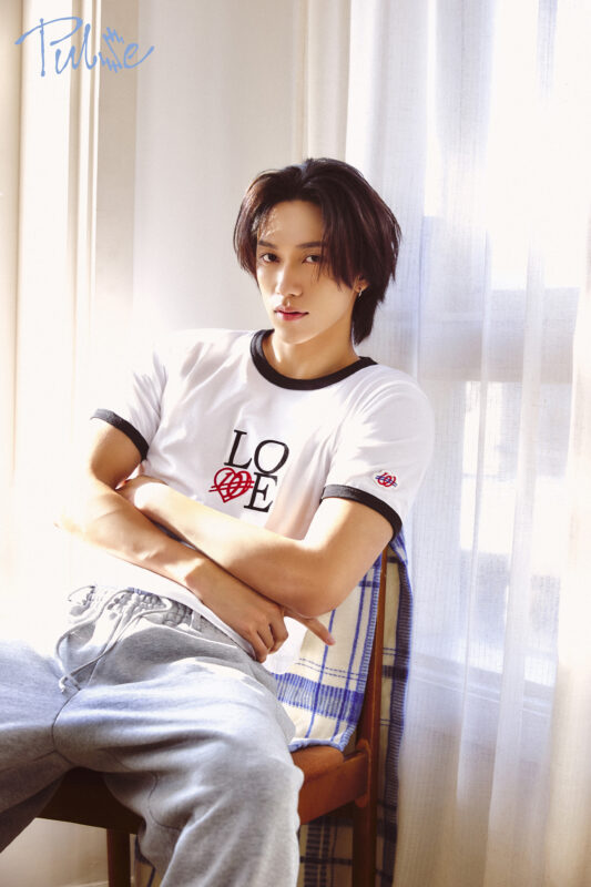 IKEZAKI RIHITO INI PULSE FOREVER YOUNG ver. Concept Photo