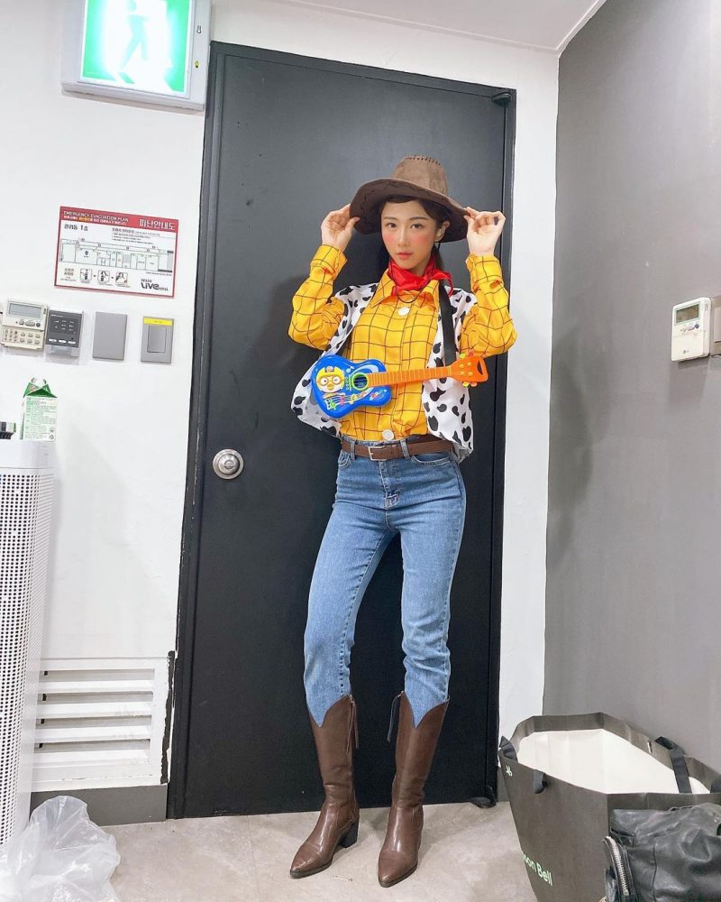 Who Wore It Best: Woody (Toy Story) (Updated!) - Kpop Profiles