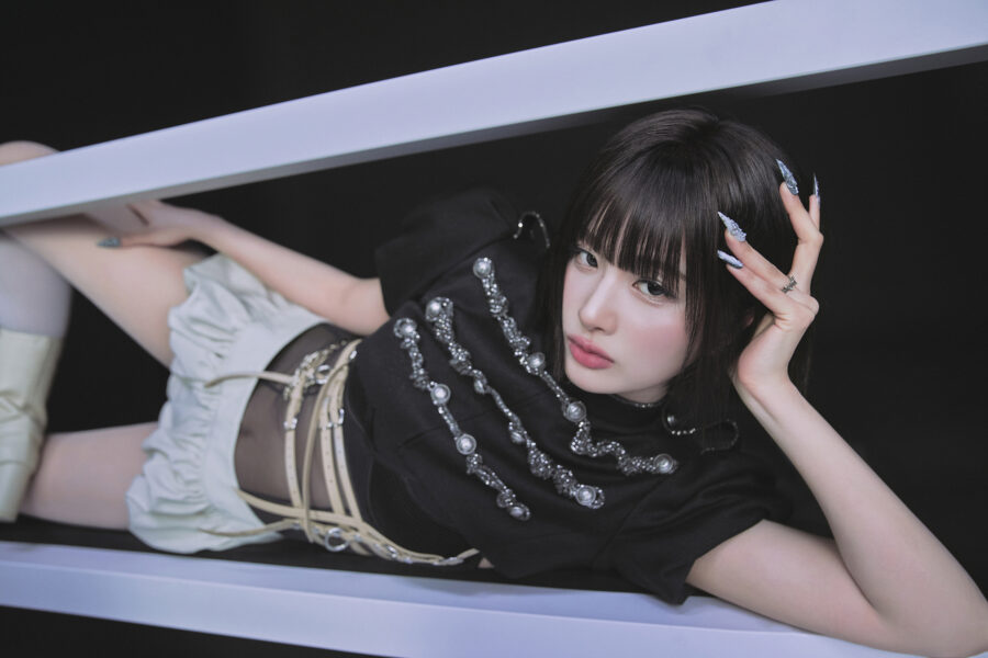 SULLYOON NMIXX Heavy Serenade Concept Photo 2