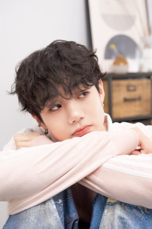 HAVIT TRENDZ まだあと0cm Concept Photo