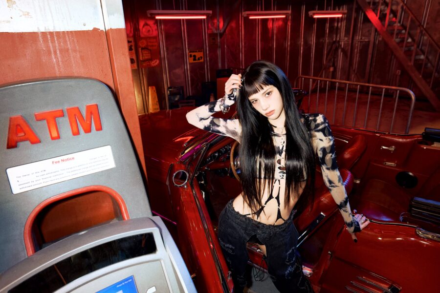 HUENING BAHIYYIH Kep1er CRACK CODE Concept Photo 1