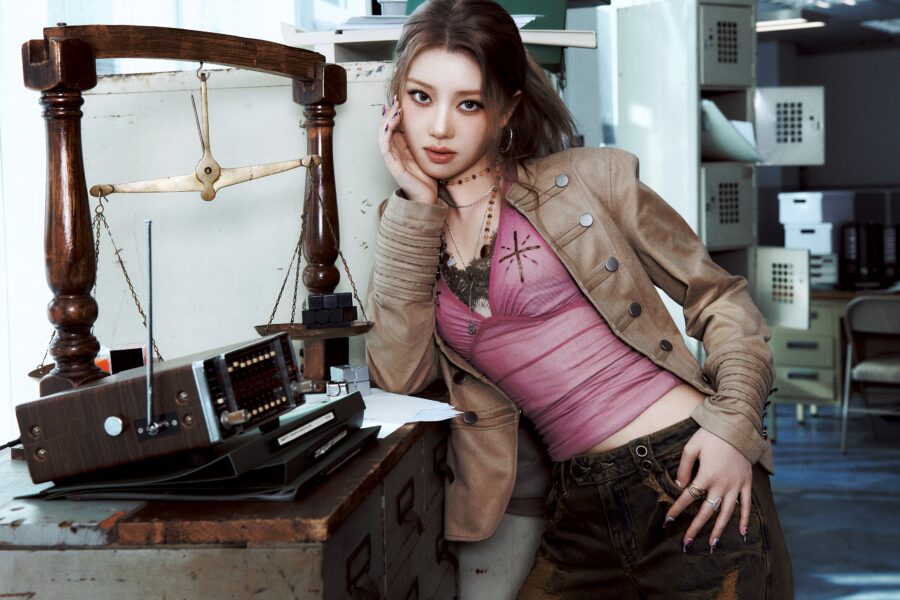 XIAOTING Kep1er CRACK CODE Concept Photo 3