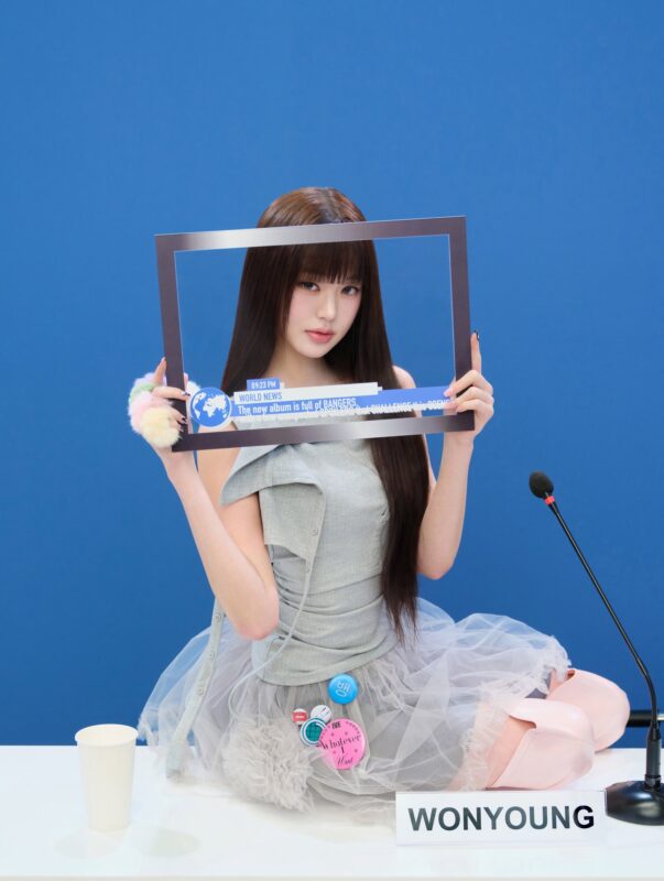 JANG WONYOUNG IVE Photo