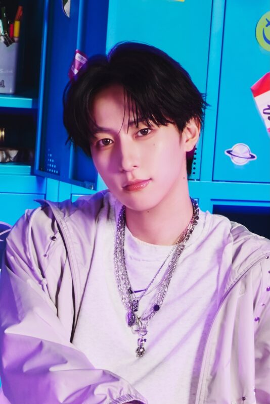 YOTSUYA SHINSUKE OCTPATH Steppin'!!! Concept Photo
