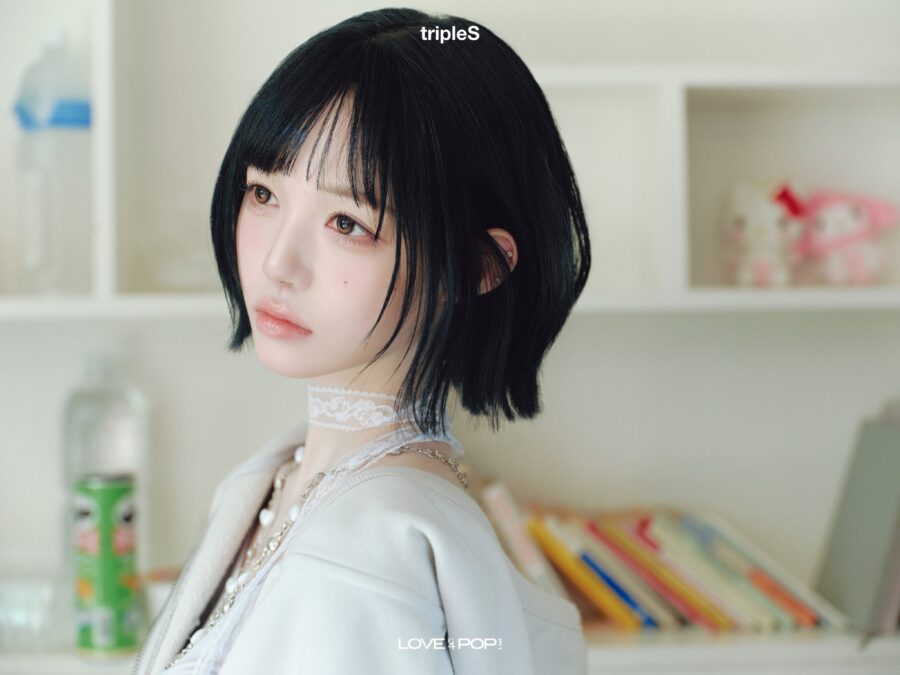 Kim ChaeWon tripleS ASSEMBLE26 LOVEnPOP Blooming Flower ver. Concept Photo