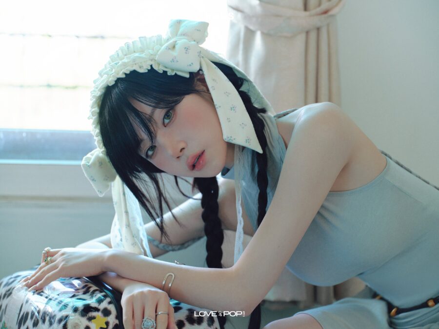 Kim NaKyoung tripleS ASSEMBLE26 LOVEnPOP Blooming Flower ver. Concept Photo