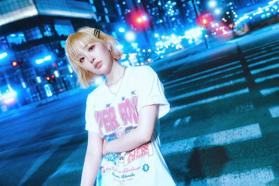 SEOVIN Queenz Eye PRISM EP.02 Concept Photo