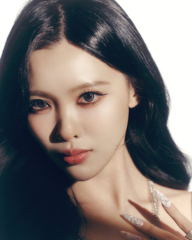 RAINIE PRIMROSE Cosmic Concept Photo