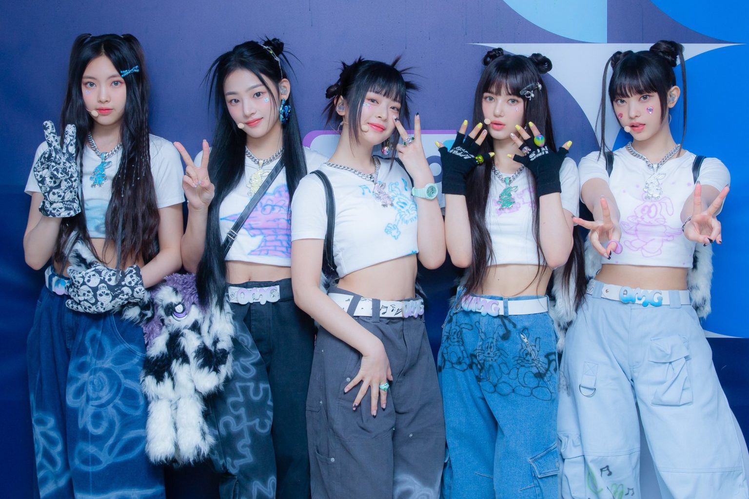 NewJeans Awards History (Updated!) - Kpop Profiles