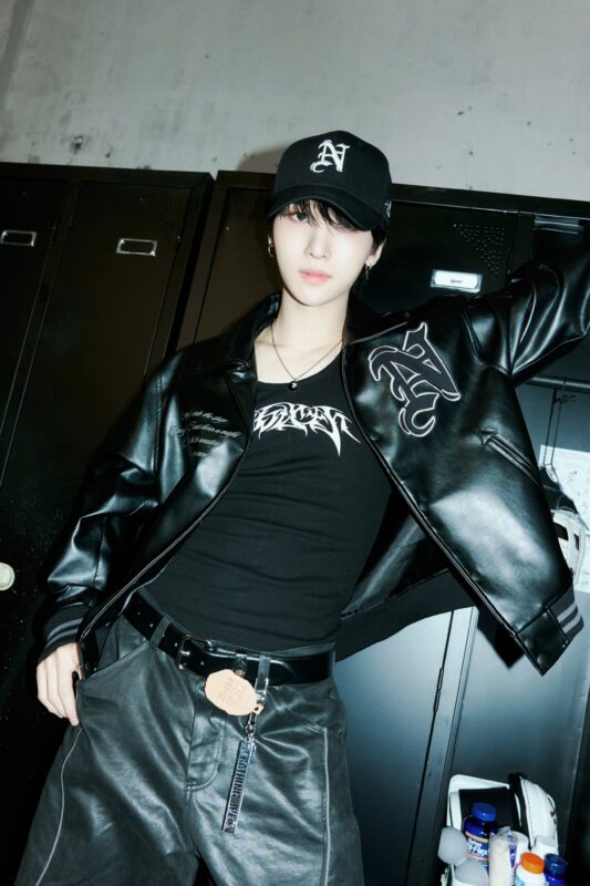 YEONWOO JEWEL PLAY BALL